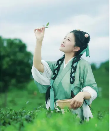 上海大剧院话剧门票怎么买？别问我怎么知道的，踩过坑才敢跟你讲真话
